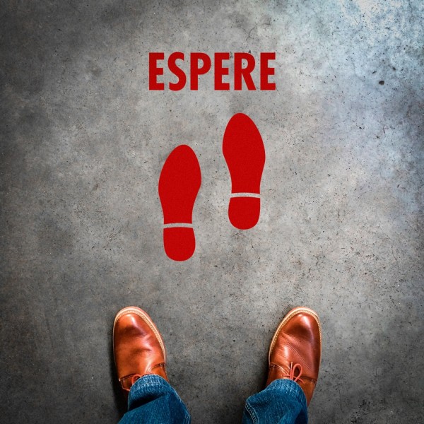 Plantilla pintar señal "espere" con pictograma pisada